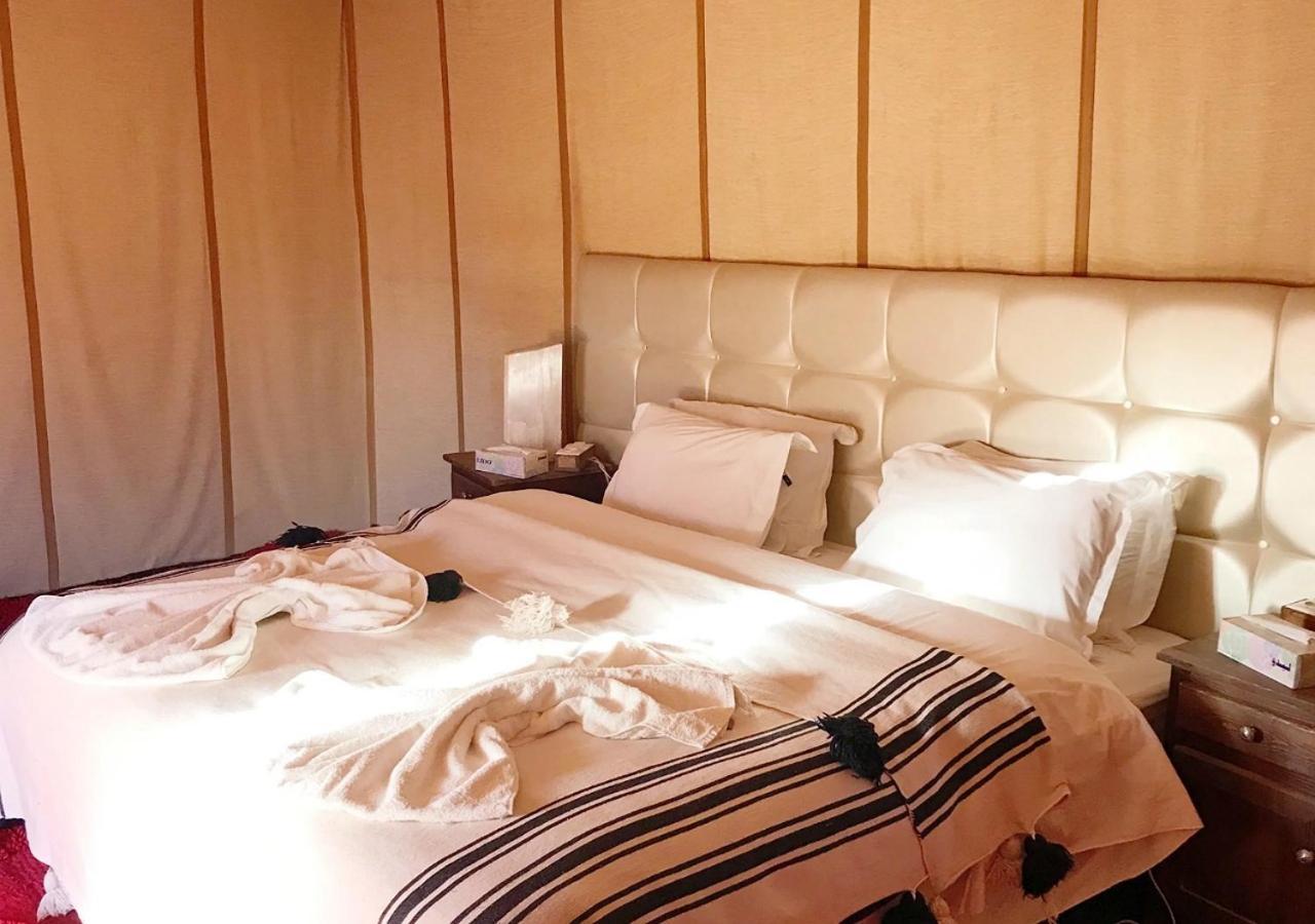 Amazing Luxury Camp 호텔 메르주가 외부 사진