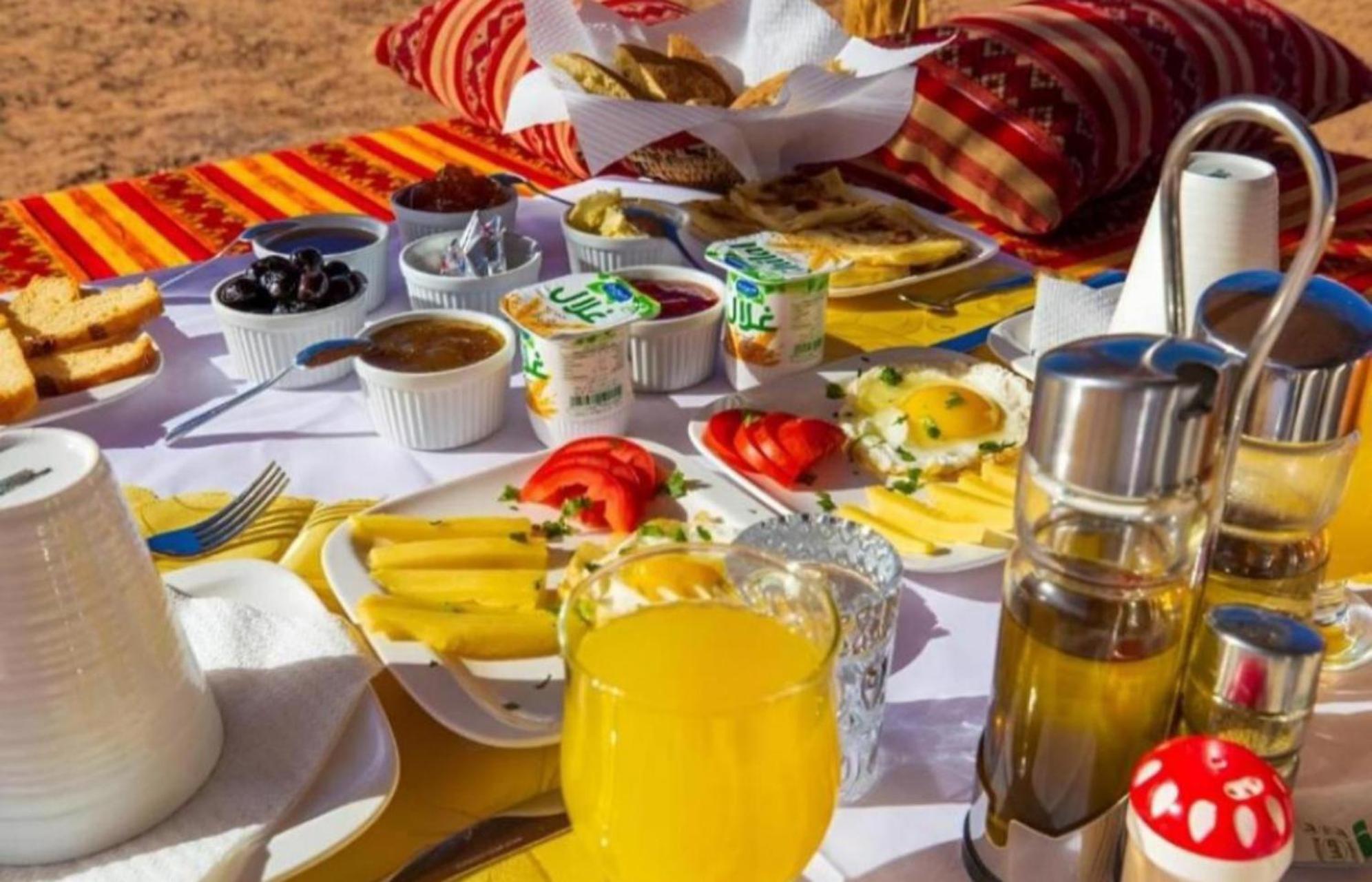 Amazing Luxury Camp 호텔 메르주가 외부 사진